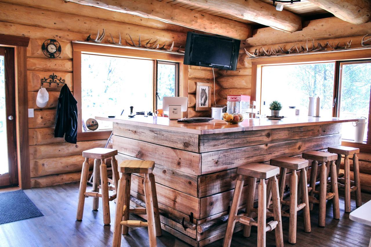 Rock Lake Lodge Rock Lake Lodge Provincial Park Buitenkant foto