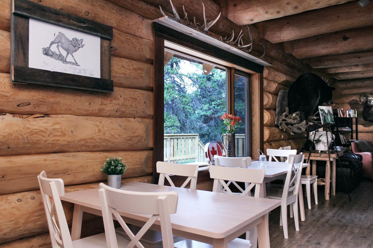 Rock Lake Lodge Rock Lake Lodge Provincial Park Buitenkant foto