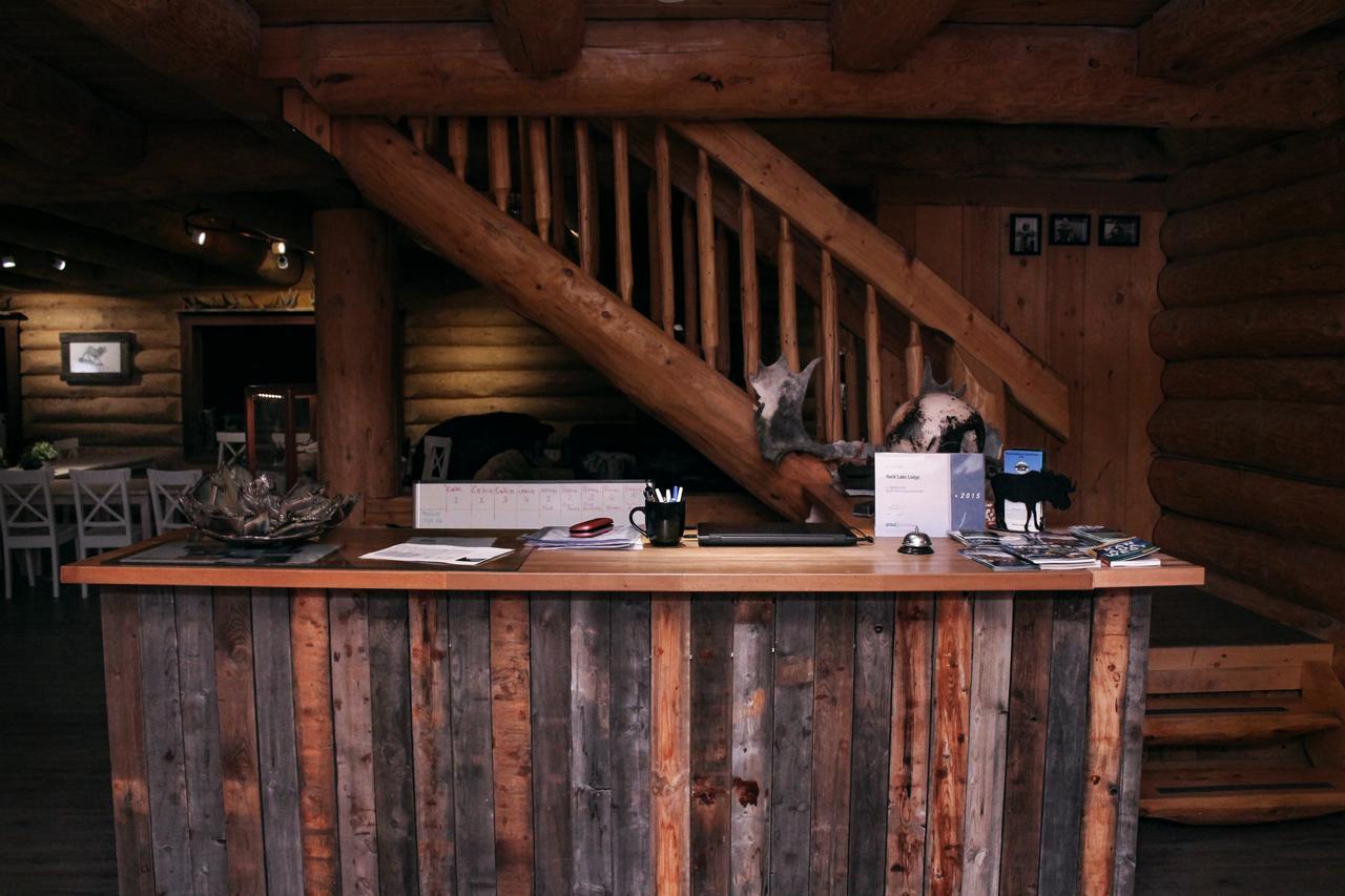 Rock Lake Lodge Rock Lake Lodge Provincial Park Buitenkant foto